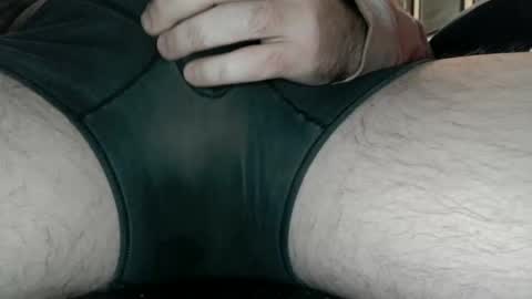 Snapshot of vitalbeach chatting on 02.09.25 vitalbeach online show from 02.09.25