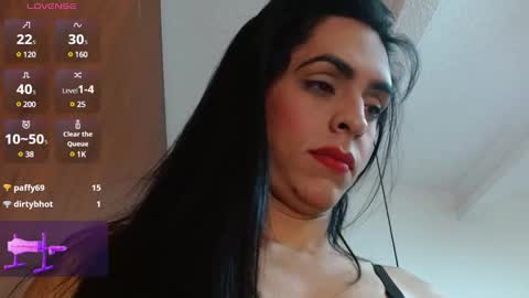 VITTORIA  online show from 01.26.25