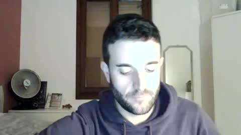 Snapshot of vittorio20cm chatting on 02.11.25 vittorio20cm online show from 02.11.25