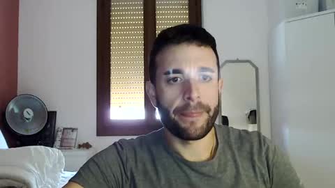 Snapshot of vittorio20cm chatting on 02.12.25 vittorio20cm online show from 02.12.25