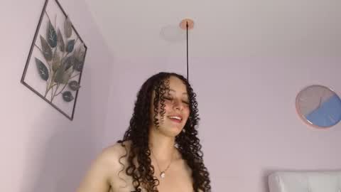 Vivi online show from 10.02.25