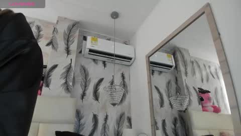 Viviana  online show from 10.26.25