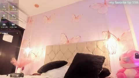 Snapshot of vivi_prinncess chatting on 04.28.26 Viviana online show from 04.28.26