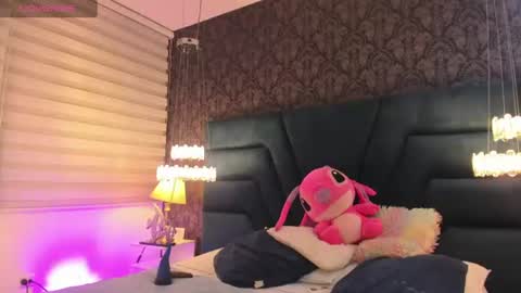 Snapshot of vivi_prinncess chatting on 07.19.26 Viviana online show from 07.19.26
