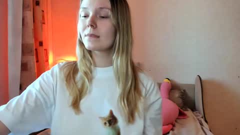 vivian_alison online show from 02.26.25