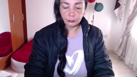 vivian_milf_paint online show from 11.15.25