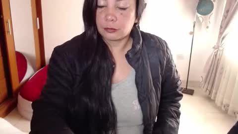 vivian_milf_paint online show from 11.23.25