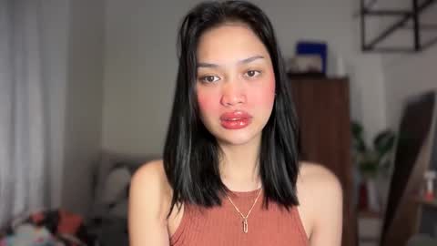 Vivian online show from 03.03.26