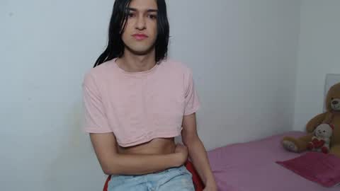 instagram Viviana73215 online show from 06.20.26