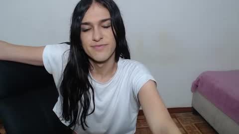 instagram Viviana73215 online show from 06.25.26