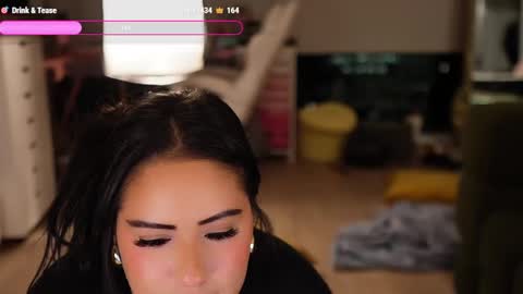 Vivi online show from 12.03.24