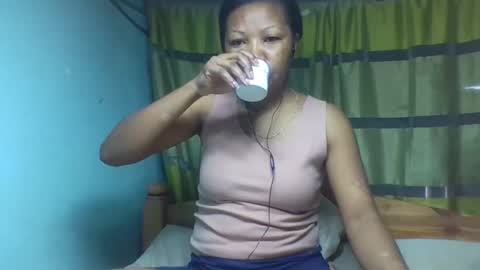 viviane0812 online show from 10.31.25