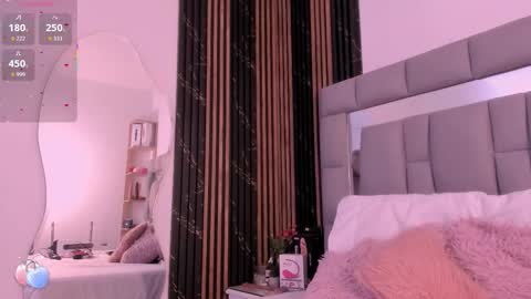 Vivi online show from 11.07.25