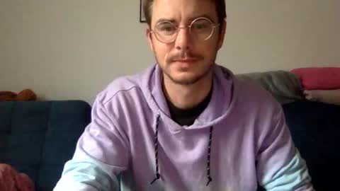 Snapshot of vivid_ether chatting on 03.05.25 Viv online show from 03.05.25