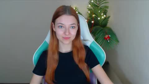 Vivien online show from 12.25.24