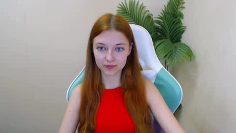 Vivien online show from 03.08.25