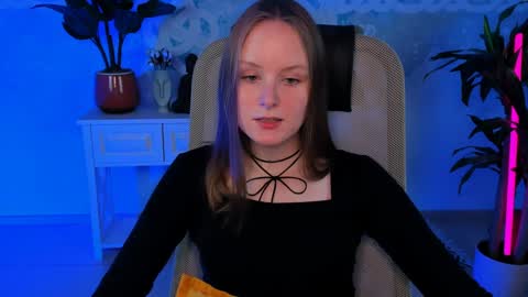 Vivien online show from 12.10.24