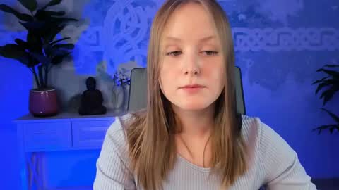 Vivien online show from 03.01.25