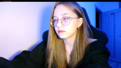 vivivivikkie online show from 02.20.26