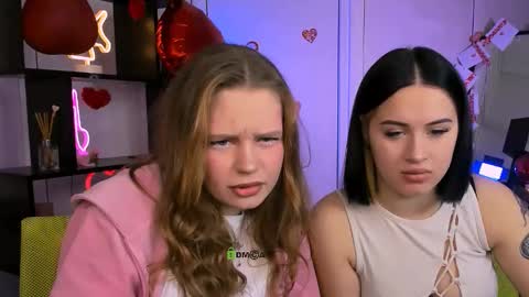 Snapshot of vivy_star chatting on 02.23.26 vivy_star online show from 02.23.26