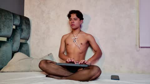 vix_hot online show from 05.02.26