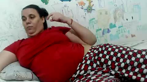 Snapshot of vixenbya chatting on 11.08.25 vixenbya online show from 11.08.25