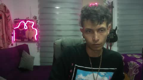 Snapshot of vl21cm chatting on 09.17.25 vl21cm online show from 09.17.25