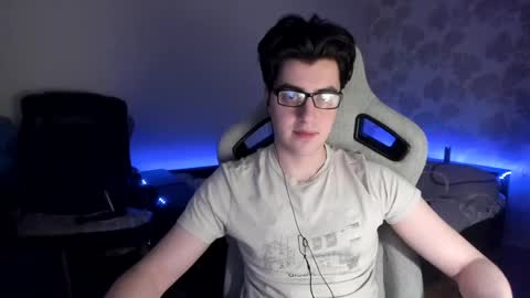 Snapshot of vlad1605 chatting on 05.27.26 Martin online show from 05.27.26