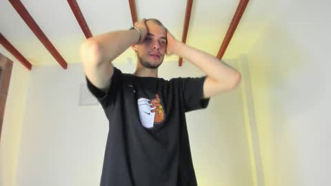 Snapshot of vlad__night chatting on 02.17.26 Vlad online show from 02.17.26