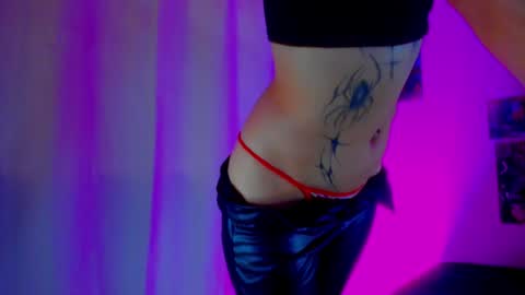 Snapshot of void_smokin chatting on 06.09.26 Gabriela online show from 06.09.26