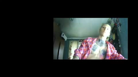 Snapshot of voldan_elf chatting on 10.22.25 Elf online show from 10.22.25