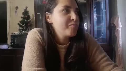 voulezvous_angel online show from 12.14.25