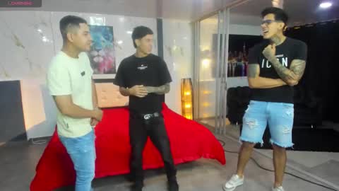 voyeurism_guys online show from 03.24.26