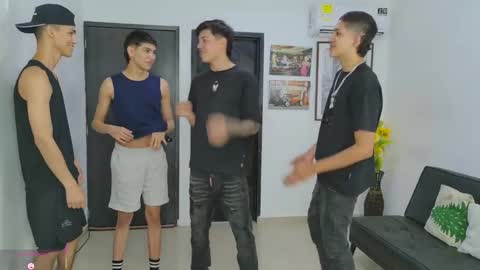 voyeurism_guys online show from 05.14.26
