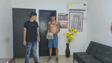 voyeurism_guys online show from 05.31.26