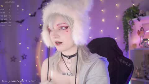 vronnier online show from 02.14.26