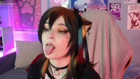 vronnier online show from 04.14.26