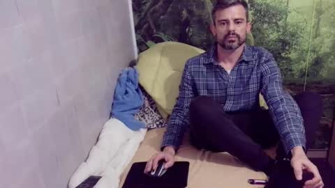 CBNewGuy online show from 12.17.25