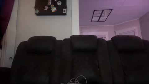 Snapshot of vveejay48826 chatting on 09.13.25 vveejay online show from 09.13.25