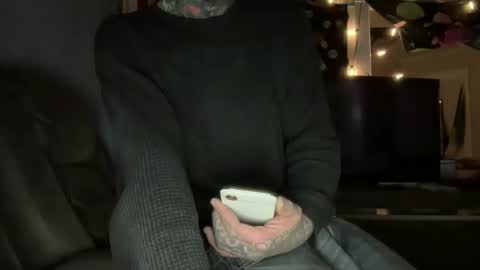 Snapshot of vveejay48826 chatting on 11.15.25 vveejay online show from 11.15.25