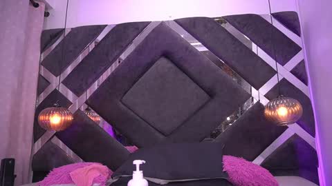 Violeta online show from 01.22.25