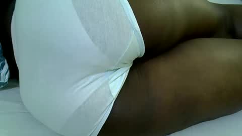 Snapshot of wakanda_43 chatting on 09.24.25 candy online show from 09.24.25