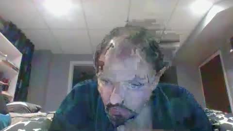 walker033 online show from 11.27.25