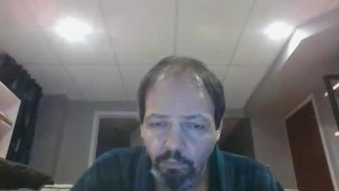 walker033 online show from 12.17.25