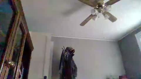 Snapshot of waltbkk chatting on 11.21.25 Walter online show from 11.21.25