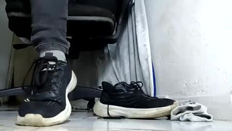 WaltherFeet  online show from 04.16.26