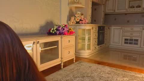 hello guys im Lilian online show from 09.23.25