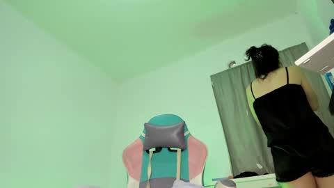 Snapshot of wandadoll chatting on 01.19.25 Wanda online show from 01.19.25