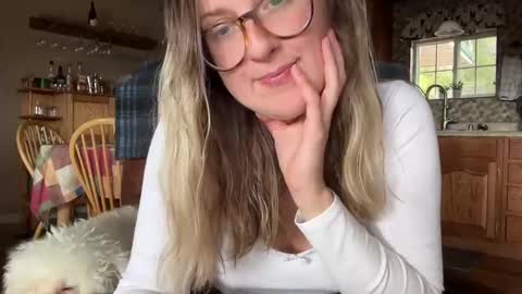 Snapshot of wanderlustjade chatting on 01.06.25 Jade Adonis online show from 01.06.25