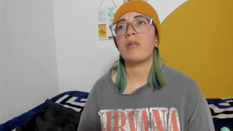 Waningrose  Lu online show from 11.18.25